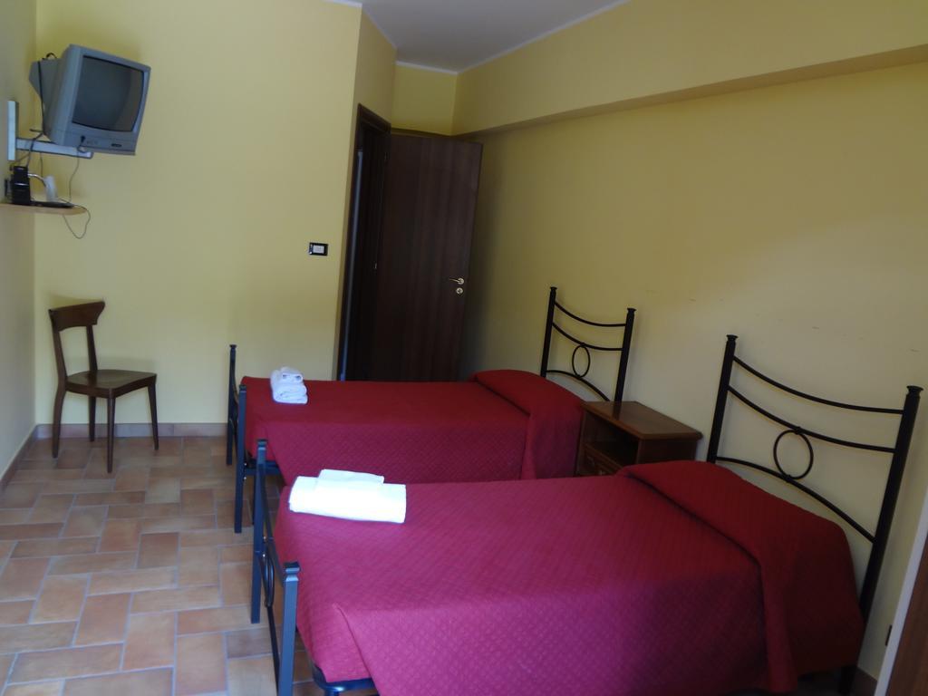 Villa Le Stanze Di Bacco à Cagnano Amiterno Chambre photo